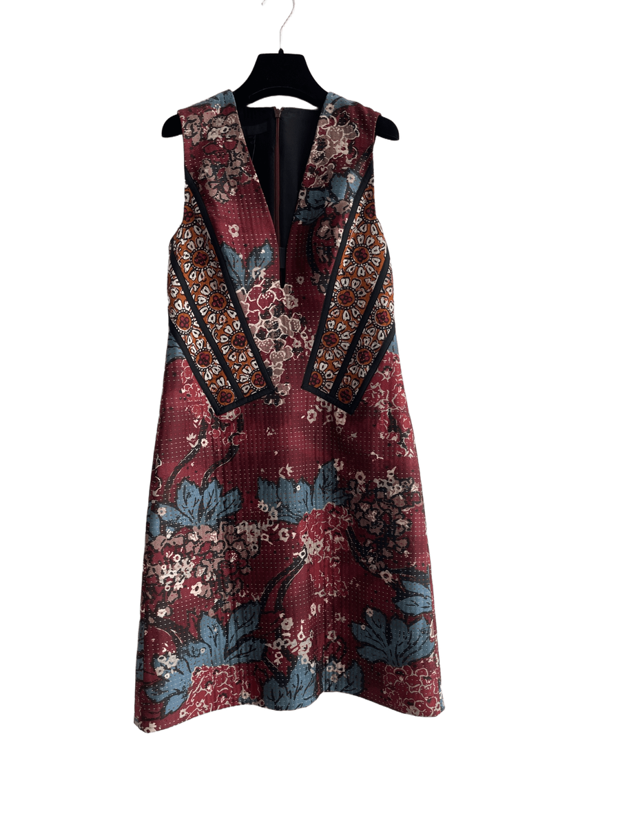 Prorsum Burgundy Floral