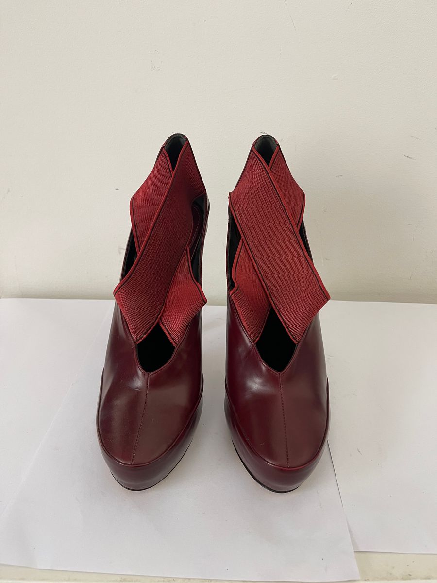 Burgundy Round Toe Pumps — view 2