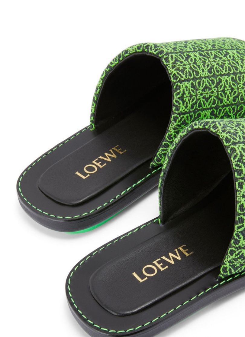 Anagram Jacquard Slides — view 2
