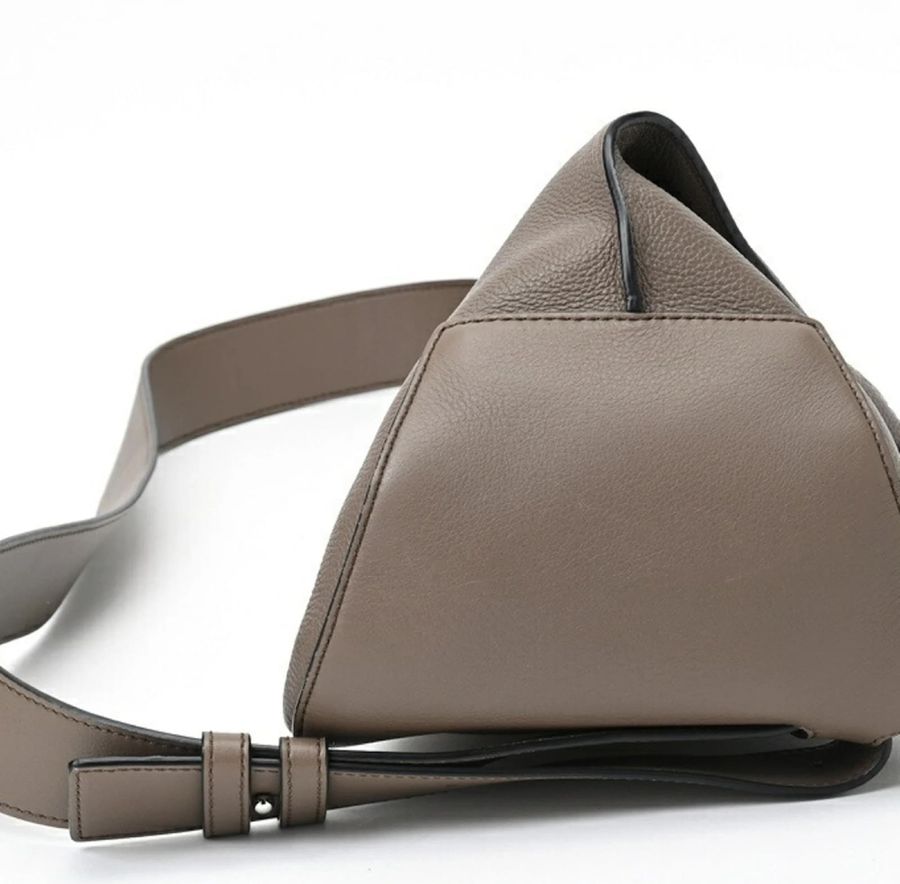Anton Sling Leather Bag — view 4