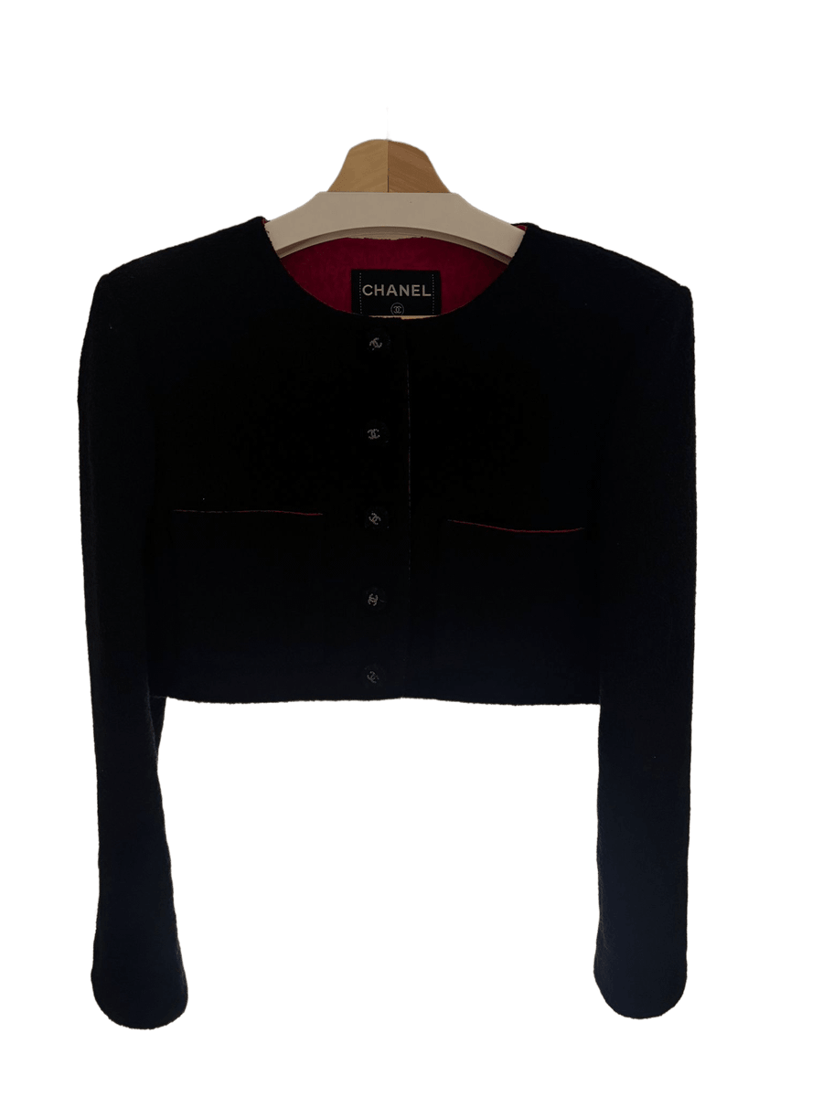 La Petite Veste Noire